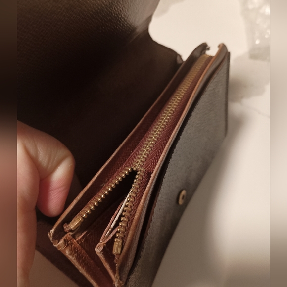 Louis Vuitton LV Monogram Porte Monnaie Tresor Wallet - Picture 9 of 11